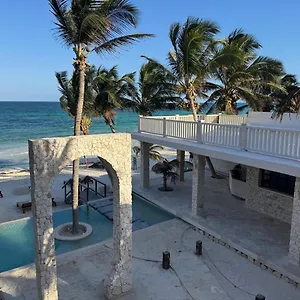 Azucar Hotel